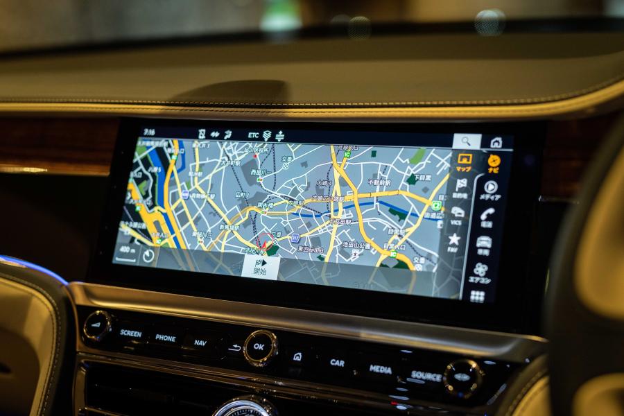 Детали интерьера Bentley Flying Spur 2020 года  (JP) (фото 11 из 25)